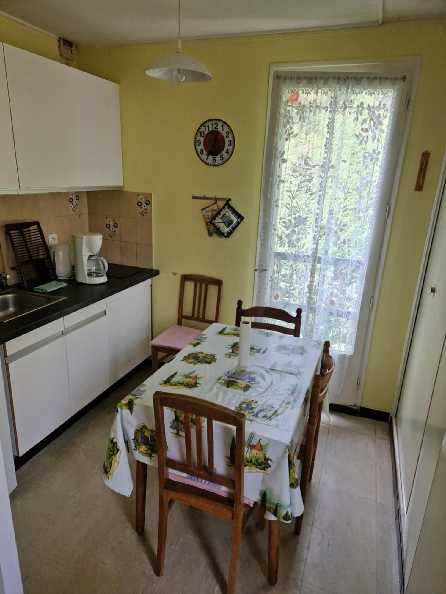 Appartement Amelie Les Bains Au Pied Des Thermes Exterior photo
